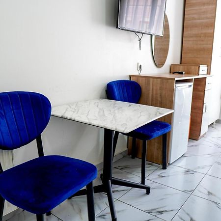 דירות Laos Istanbul Town Hause מראה חיצוני תמונה
